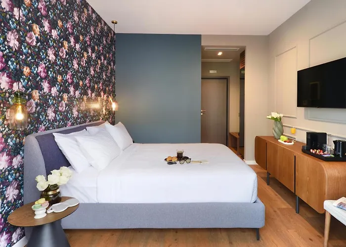 The Oscar Olympic Otel 3*